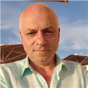 I give private online lessons to adults railored to their learning needs